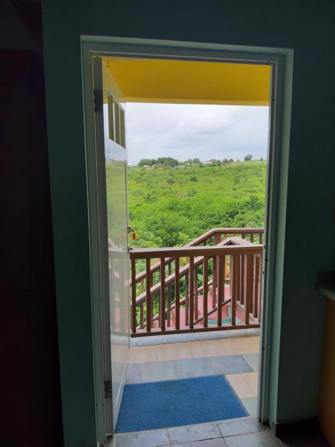 Lamblion Holiday Apartment Freemans Екстериор снимка