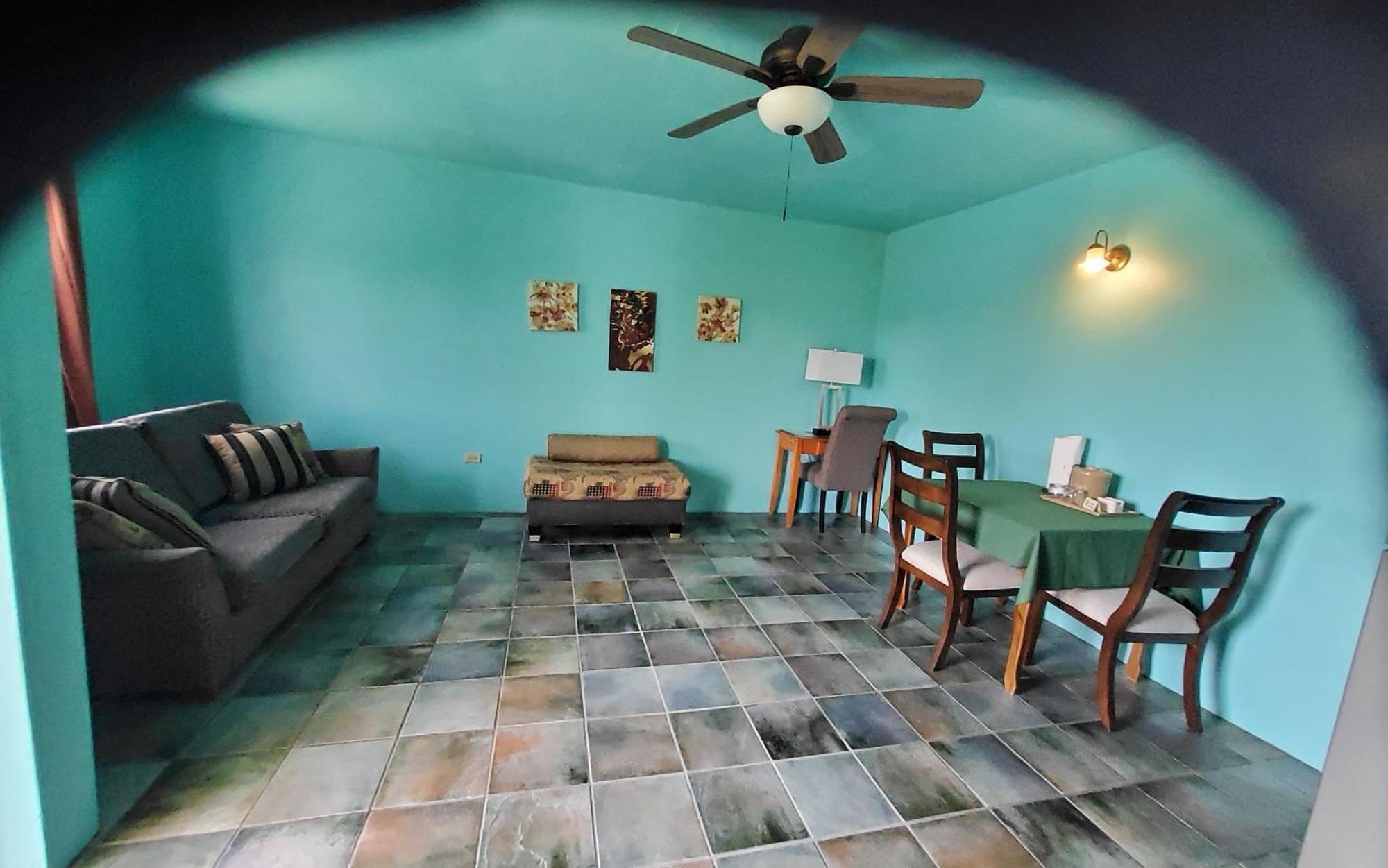 Lamblion Holiday Apartment Freemans Екстериор снимка