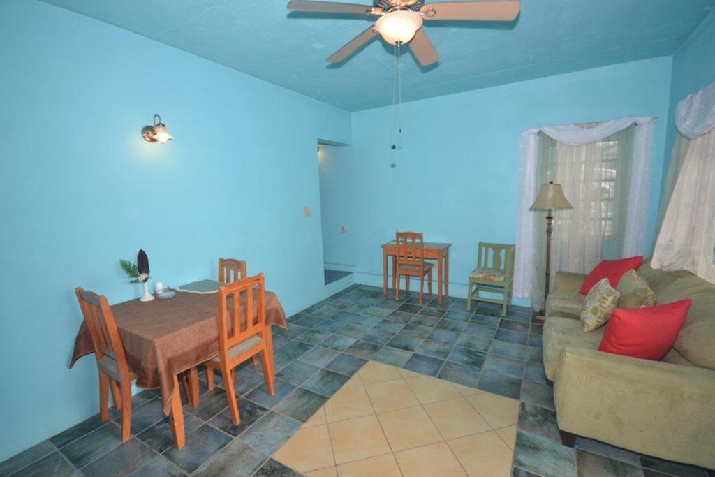 Lamblion Holiday Apartment Freemans Стая снимка